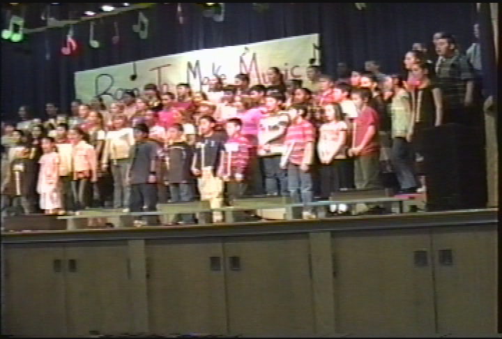 Indian Mounds Gr. 4:  Born to Make Music (2006)